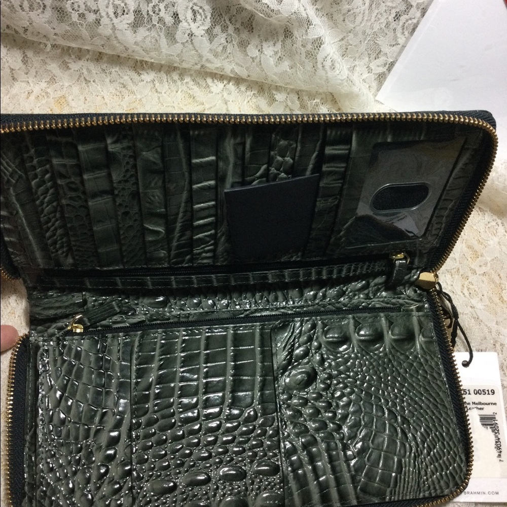 NWT SERPENTINE SKYLER CLUTCH Or LG TRAVEL WALLET - Picture 6 of 8